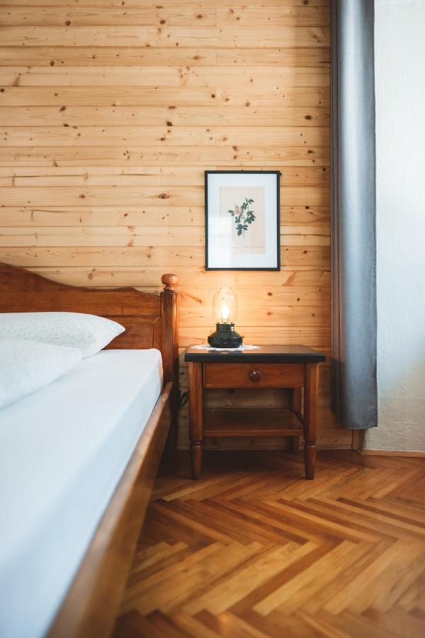 Gorska Roza Bed & Breakfast Log pod Mangartom Exterior photo